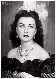 Fawzia was the daughter of fuad i, seventh son of ismail the magnificent. Ø§Ù„Ø§Ù…ÙŠØ±Ø© ÙÙˆØ²ÙŠØ© Ø¨Ù†Øª Ø§Ù„Ù…Ù„Ùƒ ÙØ¤Ø§Ø¯ Ùˆ Ø§Ù„Ù…Ù„ÙƒØ© Ù†Ø§Ø²Ù„Ù‰ Ùˆ Ø£Ø®Øª Ø§Ù„Ù…Ù„Ùƒ ÙØ§Ø±ÙˆÙ‚ Fawzia Fuad Of Egypt Portrait Egyptian Actress