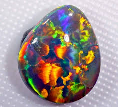 Very Bright Opal From Lr 3 40 Ct Gem Grade Minerals And Gemstones Crystals And Gemstones Rocks And Gems