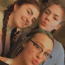 Dava Gore (@gore_dava)