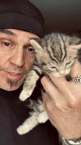 Doug Merryman's Instagram, Twitter & Facebook