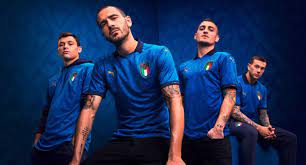 L'impegno dell'italia per la sicurezza. Puma Apresenta Uniforme Da Selecao Italiana Com Inspiracao No Renascimento Mkt Esportivo