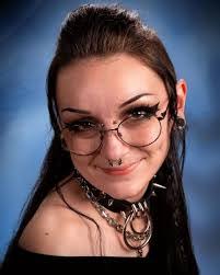 Audrey Easter's Instagram, Twitter & Facebook