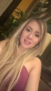 Dulces sueños mis cora. 🥰❤️❤️❤️😘 . . . . . . #claudialeal #tqg  #AmorProhibido #amoralamexicana #patiposcomotú #MeLloras #mexico #nuevoleon  #plataformasdigitales #Spotify #deezer #music #GooglePlay #amazon #colombia  #usa #mexico #puertorico