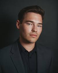 BIO — Oliver Heuzenroeder