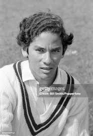 455 Larry Gomes Photos & High Res Pictures