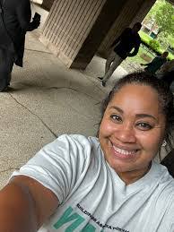 Tamara Carley's Instagram, Twitter & Facebook