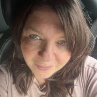 100+ "Sally Howard" profiles