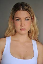 Bailey Spalding's Instagram, Twitter & Facebook