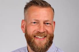 Rund um die Akademie