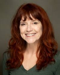 Kathleen Ennis's Instagram, Twitter & Facebook