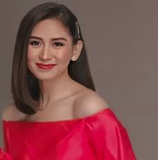 Her parents are divine and delfin geronimo. Sarah Geronimo Supporters Home Facebook
