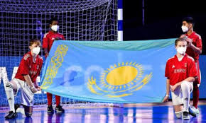 Сборная украины в рамках четвертьфинального поединка чемпионата европы по футзалу . Mkix4xlttonspm