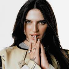 Mae Muller: albums, songs, concerts