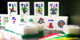 For example, if the discarded tile was the 7 of bamboo, and the player had two more bamboo 7s on the rack, that player would call pung. Mahjong Chinese Game Of Brain Skills 21sgame766c