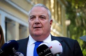 Αρκετοί ήταν αυτοί που θέλησαν να αποχαιρετήσουν τον τάσο μπερδέση μέσα από τα social media. M Zazdsrwoarom