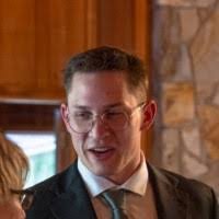 100+ "Pat Estes" profiles