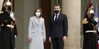 Opposition candidate maia sandu won, becoming the first woman president in the country's history. Presiden Moldova Maia Sandu Bertemu Emmanuel Macron Di Paris Pertemuan Pertama Sejak 24 Tahun