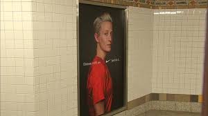 Сериал сабвей серф/subway surfers онлайн. Posters Of Us Women S Soccer Star Megan Rapinoe Vandalized In Bryant Park In Manhattan Abc7 New York