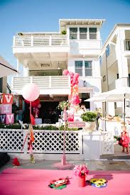 Whether you're decorating a dorm room or your teen's bedroom, it pays to embrace color, pattern, and bold accessories. Kara S Party Ideas Girly Elmo Birthday Party Kara S Party Ideas