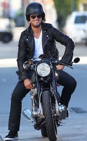 Robin Thicke From The Big Picture Today S Hot Pics Robin Thicke Jackets Men Fashion Cargo Jacket Mens