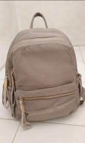 Category tas wanita tas pria tas premium jam tangan pria jam tangan wanita sepatu/sendal wanita sepatu pria topi pakaian wanita dompet & clutch 0821 74539782 (rani) 2. Tas Ransel Wanita Import Batam Fesyen Wanita Tas Dompet Di Carousell