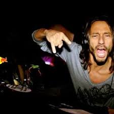 Born in 1969, chris grew up in le marais, made his debut as chris . Bob Sinclar Live At Fuse Club Bruxelles Benelux 03 05 2002 By Dancelife World Club Culture Mixcloud