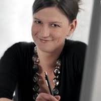 Julia Dombrowski, Siegen