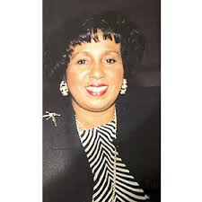 Barbara Utterback's Instagram, Twitter & Facebook