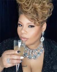 Necol Scott (@iamnecolscott) • Instagram photos and videos