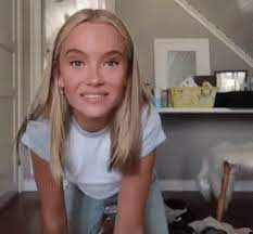 Also, it's not the same as comparing her with some kid who wants to be a cat (??). Transgender Faceclaims Emma Ellingsen Wattpad