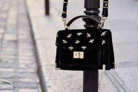 I am selling my emily bag from the kooples. Mini Emily Bag In Embroidered Black Velvet The Kooples Bolsos De Cuero Bolsos Accesorios