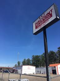 At smith's floor coverings we strive to give you the floor of your dreams at a price you can afford. D J Discount 2434 Us 45 South Jackson Tn 38301