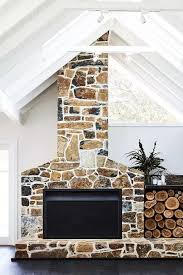 Transformation D Une Ferme En Maison D Hote Clem Around The Corner Cheminee Ancienne Ferme Maison D Hotes Idee Entree Maison