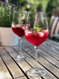 Hugo Orientale Erfrischend Fruchtig Leicht Hugo Rezept Alkoholfreie Cocktails Alkoholische Getranke