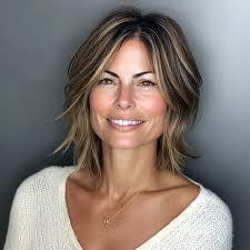 Lisa Betsinger's Instagram, Twitter & Facebook