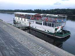 Barka Atena Hostel Ul Bulwar Filadelfijski 1 Thorn Hostels Thorn E Turysta De