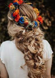 Beautiful Braided Hairstyles With Flower Crown In 2018 Absurd Styles Flower Crown Hairstyle Cool Braid Hairstyles Curly Wedding Hair