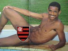 Maybe you would like to learn more about one of these? Flamenguistas Enchem Rede Social Do Benfica Com Fotos De Vampeta Pelado