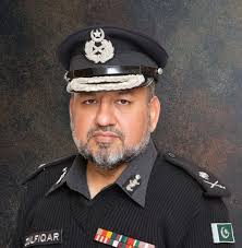 D.P.O Banuu GUL AFZAL KHAN AFRIDI Rtd honey waley SHO Shahbaz Khan ko  alweday partey Dey rahe hay.