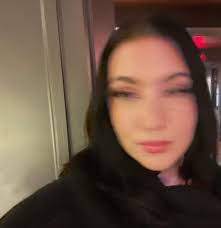 Cara Ramos's Instagram, Twitter & Facebook