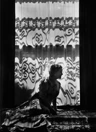 20th Century Famous Black And White Photographers Yousuf Karsh 1908 2002 Is One Of The Masters Of 20th Century Photography His Body Of Work Includes Portraits O With Images Yousuf Karsh Museum Of Fine Arts Photography