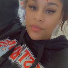 Leah Acevedo (@leahacevedo)