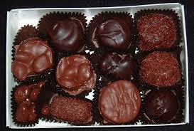 Blog Appetit Sees Candies Just Whats In That Box