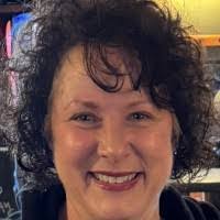 Tamara Dill's Instagram, Twitter & Facebook