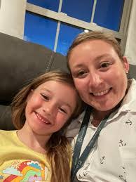 Nichole Lauer's Instagram, Twitter & Facebook