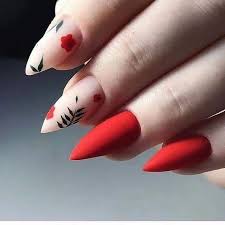 Uñas con un diseño muy simple de corazones. Tumblr Esmalte De Unas Blancas Unas Ovaladas Manicura De Unas