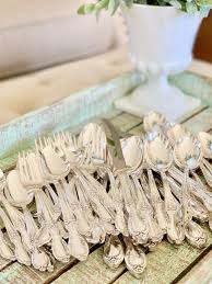 Cardinal 1887 by rogers & hamilton. Wm Rogers Son Silver Plate Silverplated 51 Piece Flatware Etsy Flatware Set Silver Plate Victorian Rose