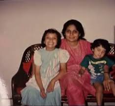Pin On Celebrity Childhood Pic