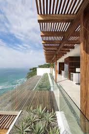 Les Systemes Brise Soleil En 49 Photos Archzine Fr Decoration Maison Idees Pergola Belle Maison