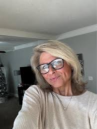 Is it safe to have wax melts near baby chickens?